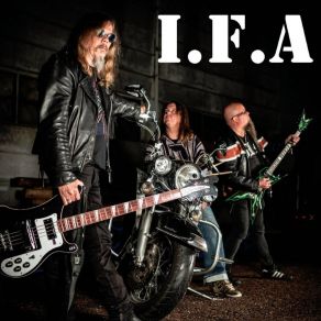 Download track Saunaan I. F. A.