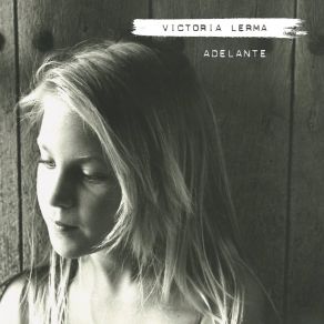 Download track Tan Lejos Victoria Lerma