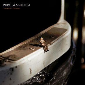 Download track Bronca Vitrola Sintética