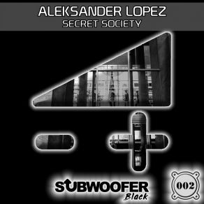 Download track Commander Aleksander Lopez