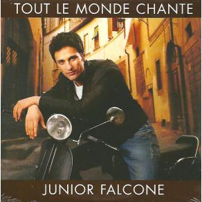 Download track Tout Le Monde Chante - Version Longue Junior Falcone