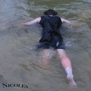 Download track Walk Away Nicoles