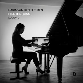 Download track Piano Sonata No. 32 In G Minor, Hob. XVI: 44: I. Moderato Emily Beynon, Nadia Wijzenbeek, Daria Van Den Bercken