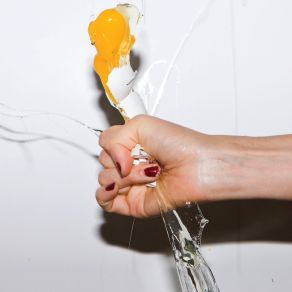 Download track Skeletons (Acoustic)  Yeah Yeah Yeahs