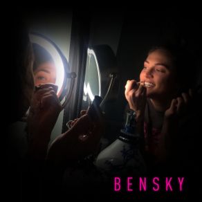 Download track Akira Bensky