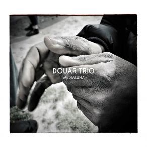 Download track Mango Douar Trio