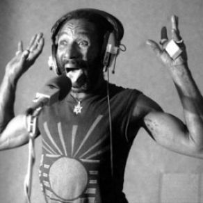 Download track Crazy Baldheads Lee Perry, THE ROBOTIKS