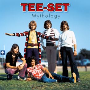 Download track A Sunny Day In Greece Tee - Set