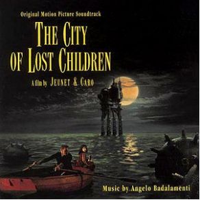 Download track Cerises Pour Un Dîner À Deux Angelo Badalamenti, The City Of Prague Philharmonic Orchestra