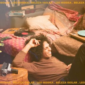 Download track Banho De Mar Leo Middea