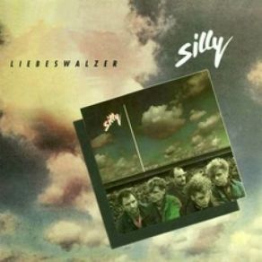 Download track So'Ne Kleine Frau Silly