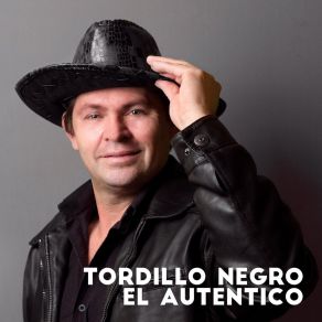 Download track Lorito Óga Tordillo Negro