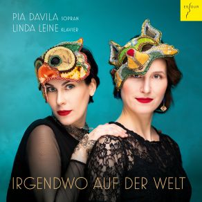 Download track On Top Of A Hill Linda Leine, Pia Davila