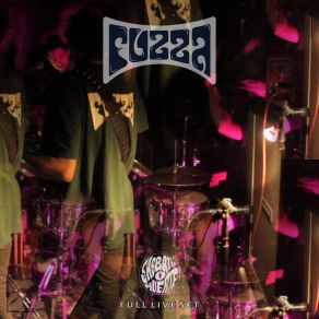 Download track La Policía (Live) Fuzza