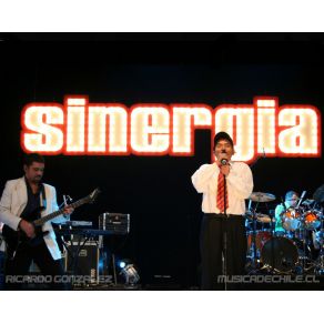 Download track Chile Robot Sinergia