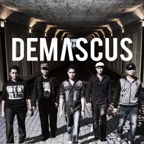 Download track Hadirmu Demascus