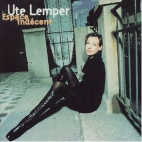 Download track Vague A Femme Ute Lemper