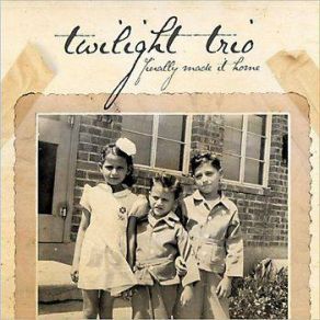 Download track You Gonna Quit Me Baby Twilight Trio