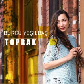 Download track Ay I§nda Burcu Yeşilbaş