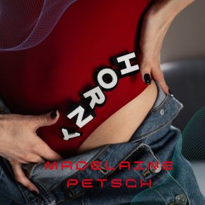 Download track Petsch Madelaine Petsch