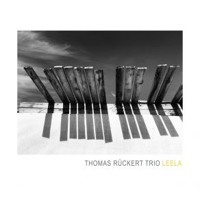 Download track Fast Foot Thomas Rückert Trio