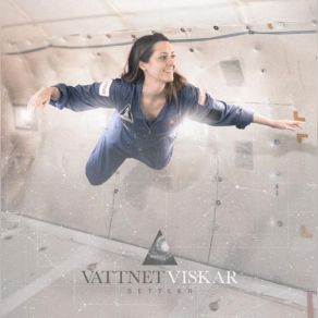 Download track Coldwar Vattnet Viskar