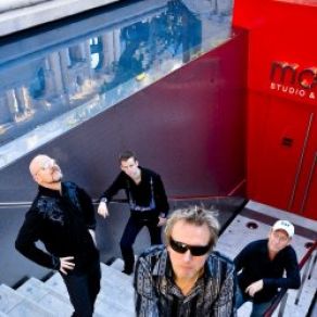 Download track The Power Wishbone Ash