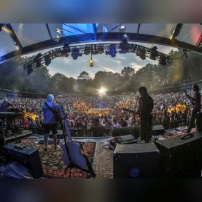 Download track Xai Xai The String Cheese Incident