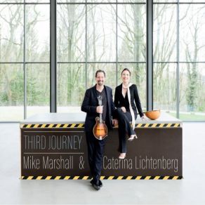 Download track Ground In C Minor Mike Marshall, Caterina Lichtenberg