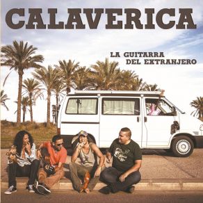 Download track Lluvia De Culebras Calaverica