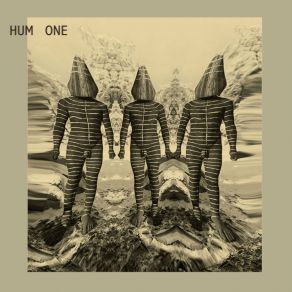 Download track Pilots Hum