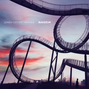 Download track Running To Meet The Sundown Blaudzun