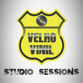 Download track Revolution (Cover) Velho Vinil