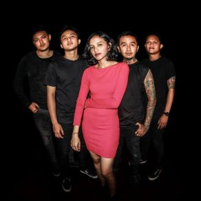 Download track Suara Kebebasan Sepatu Baja