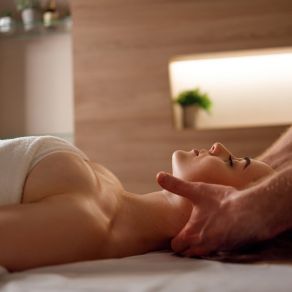 Download track Catching Comfort Thai Massage Time