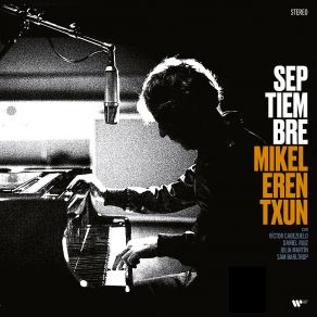 Download track Es Solo Amor Mikel Erentxun