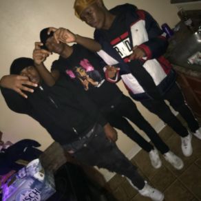 Download track Gang Shit TmxneyLil Top, Smg Mxney, TF Jay, Smg Von