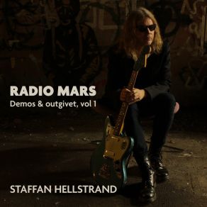 Download track Innan Drömmarna Dött Staffan Hellstrand