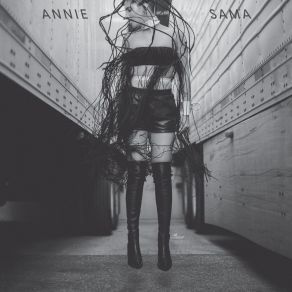 Download track Animal Annie Sama