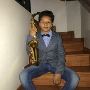 Download track Heal The World (Sax Cover) Gabriel Suarez