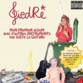 Download track Les Poupées Giedre