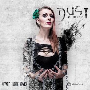 Download track Intro Dust In Mind