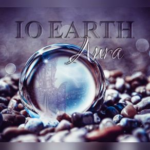 Download track Aura IO Earth