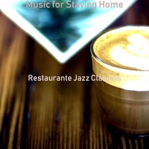 Download track Delightful Music For Reading Restaurante Jazz Clásicos