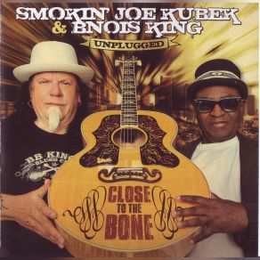 Download track Jump The Moon Smokin' Joe Kubek, Bnois King