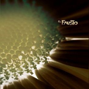 Download track Puno De Tierra El Fausto