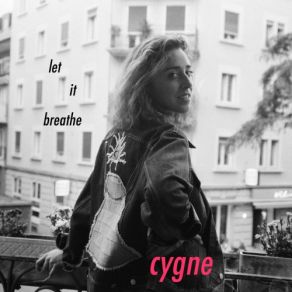 Download track Seabright Cygne