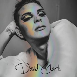 Download track El Mundo Entero David Clark