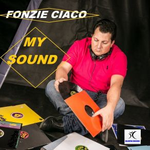 Download track Loca (Original Mix) Fonzie CiacoAlfonso Ciavoli Cortelli