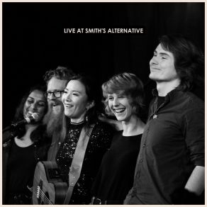 Download track Wake Me Up (Live At Smith's Alternative) Kim Yang